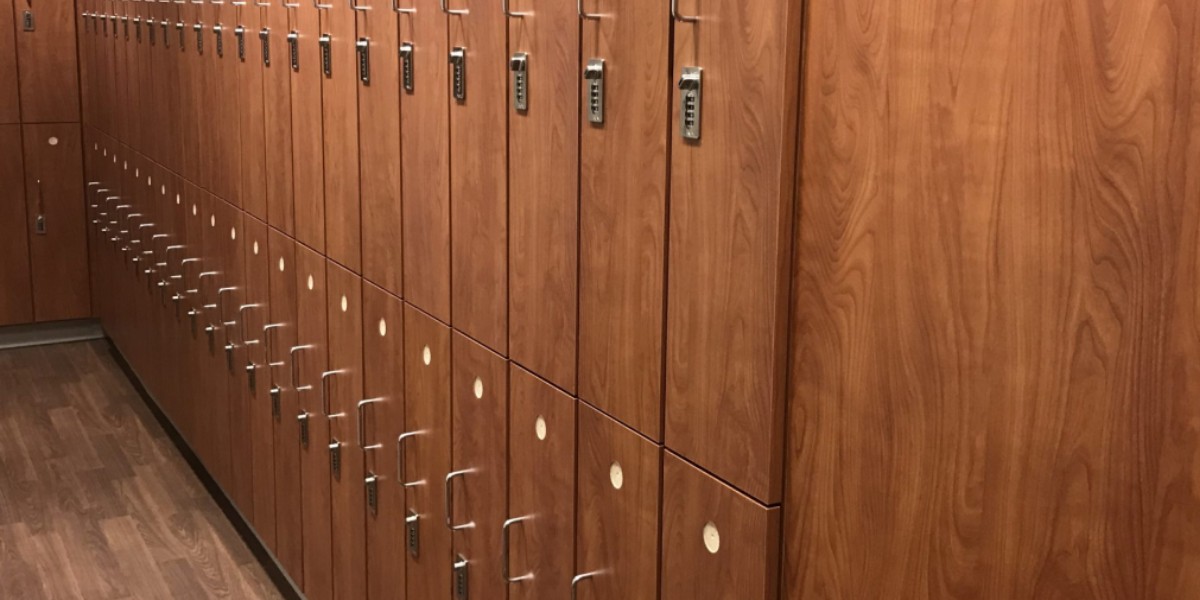 Plastic lockers for gyms