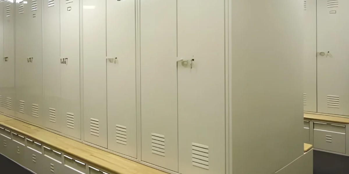 Plastic lockers for gyms