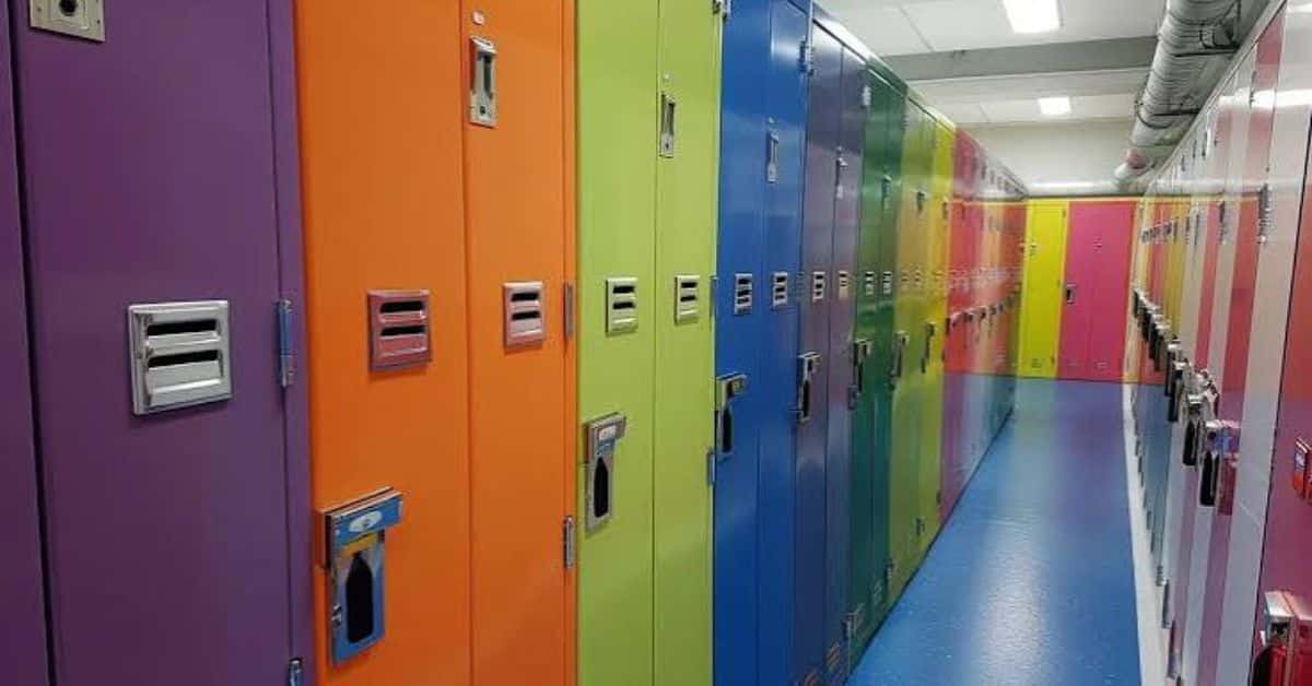 Smart Lockers